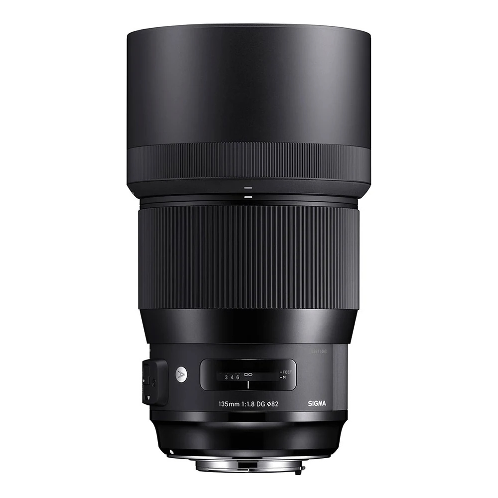 Sigma 135mm f/1.8